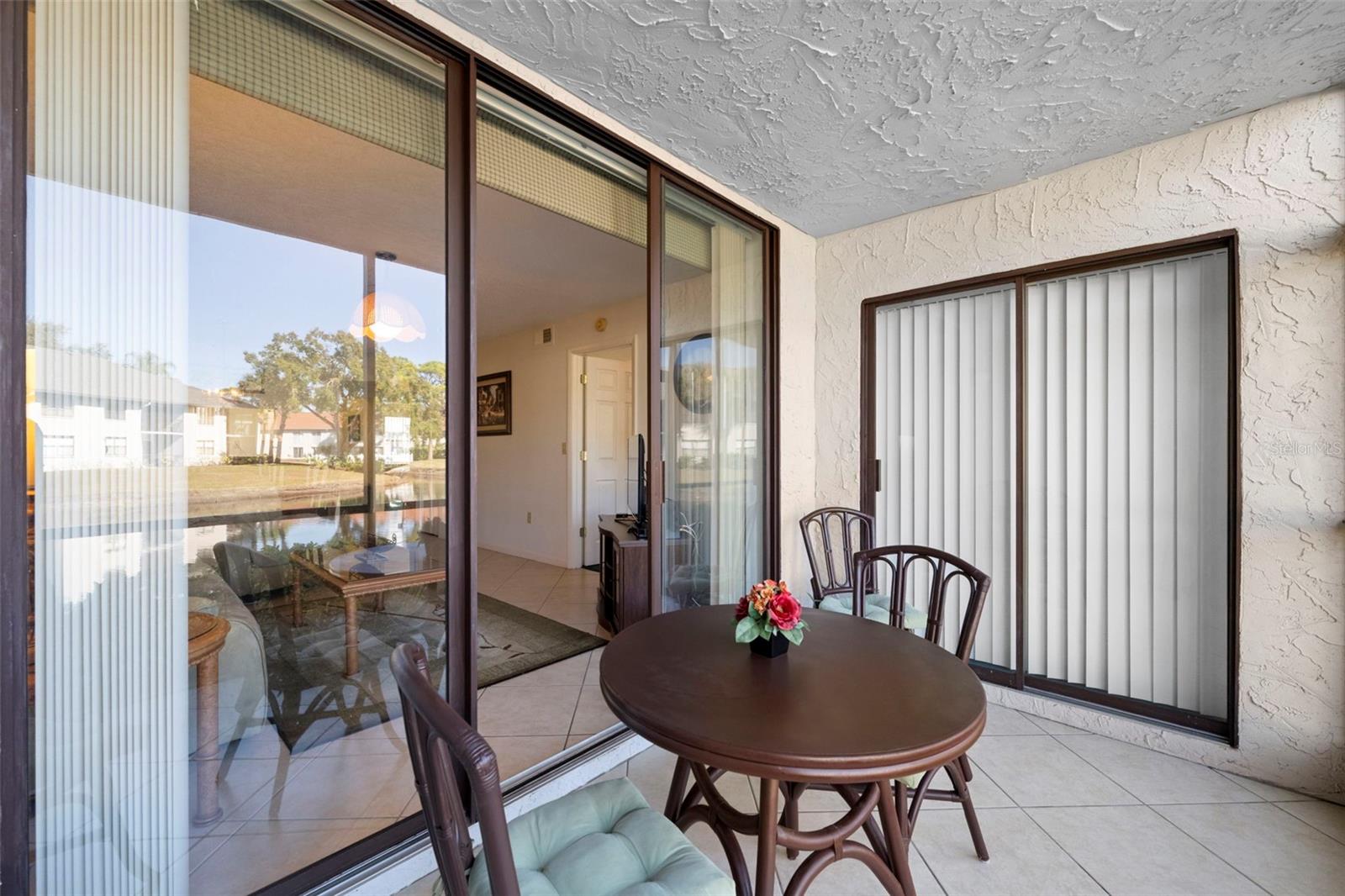 Image 8 of 35 For 4310 46 Ave Avenue W 103