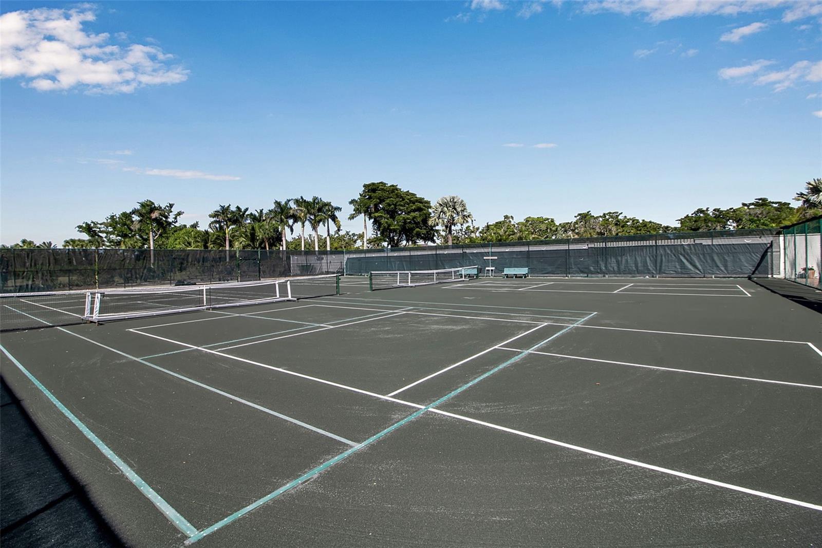 Image 36 of 44 For 1485 Gulf Of Mexico Drive 303