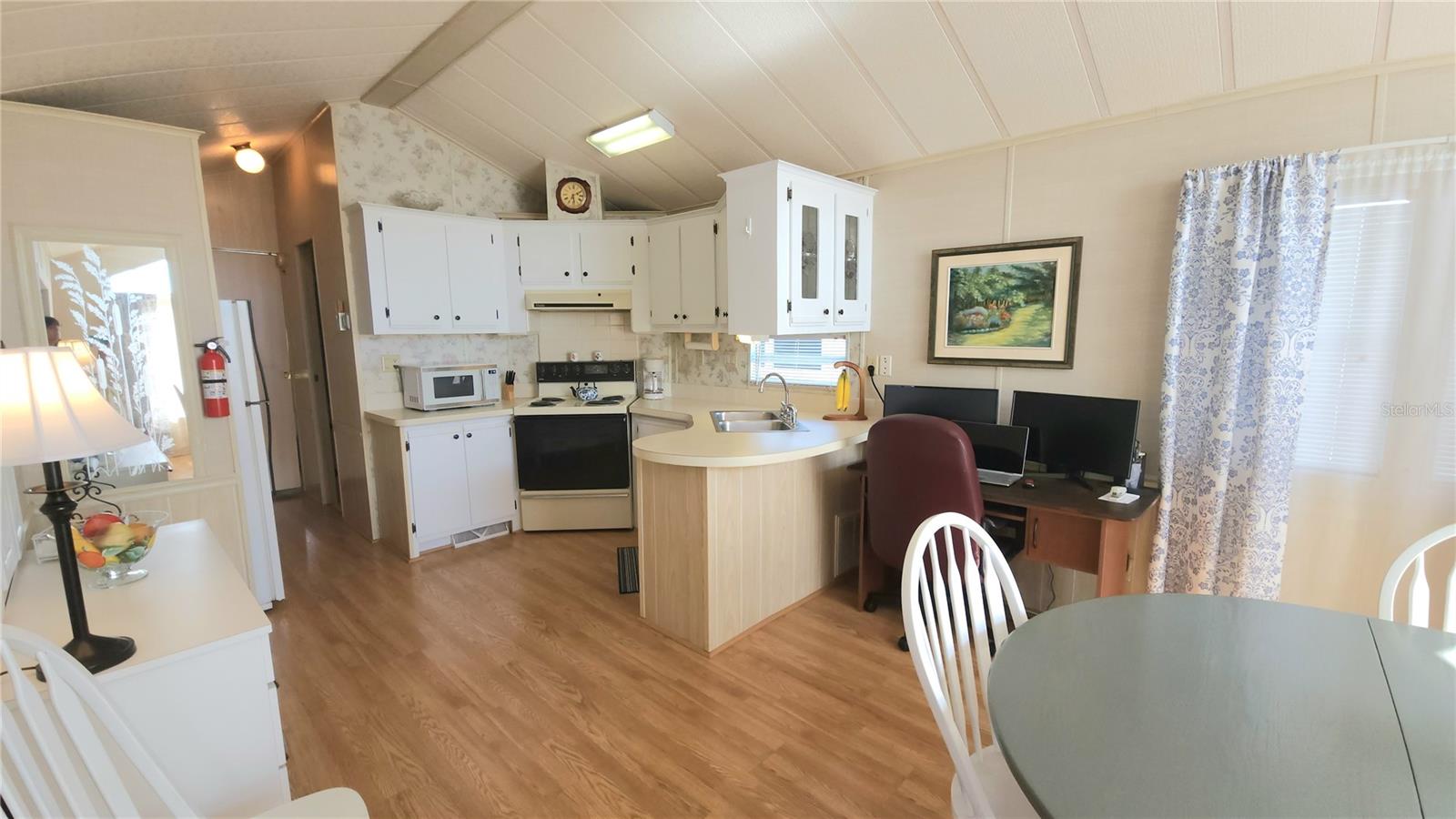 Image 11 of 50 For 3333 26th Avenue E 1138