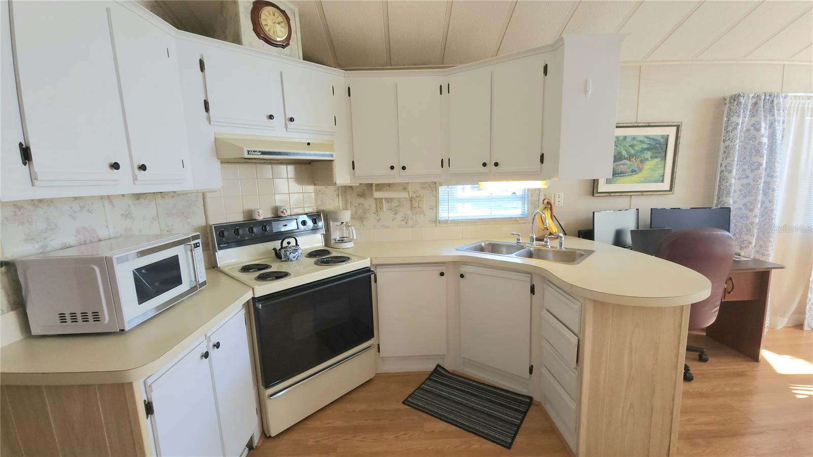 Image 13 of 50 For 3333 26th Avenue E 1138