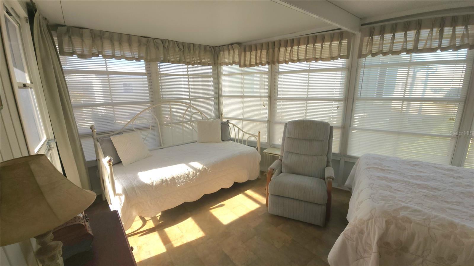 Image 27 of 50 For 3333 26th Avenue E 1138