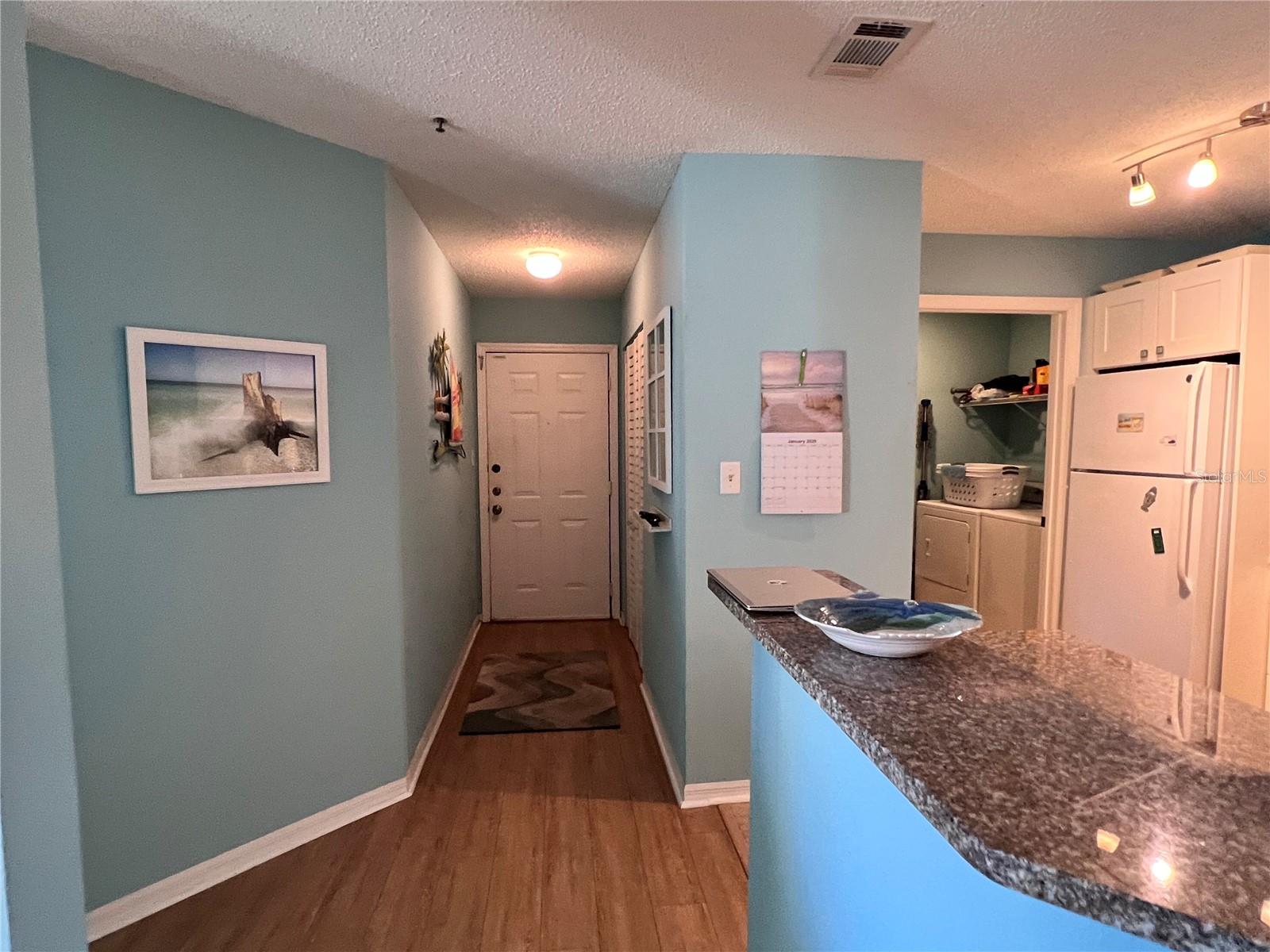 Image 17 of 44 For 4040 Crockers Lake Boulevard 1717