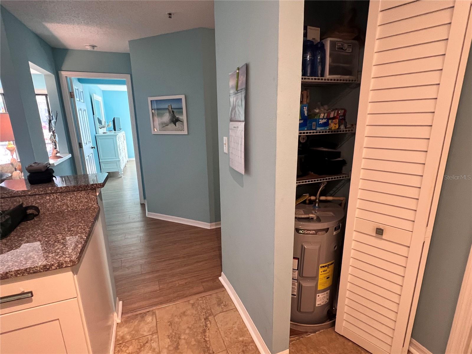 Image 18 of 44 For 4040 Crockers Lake Boulevard 1717