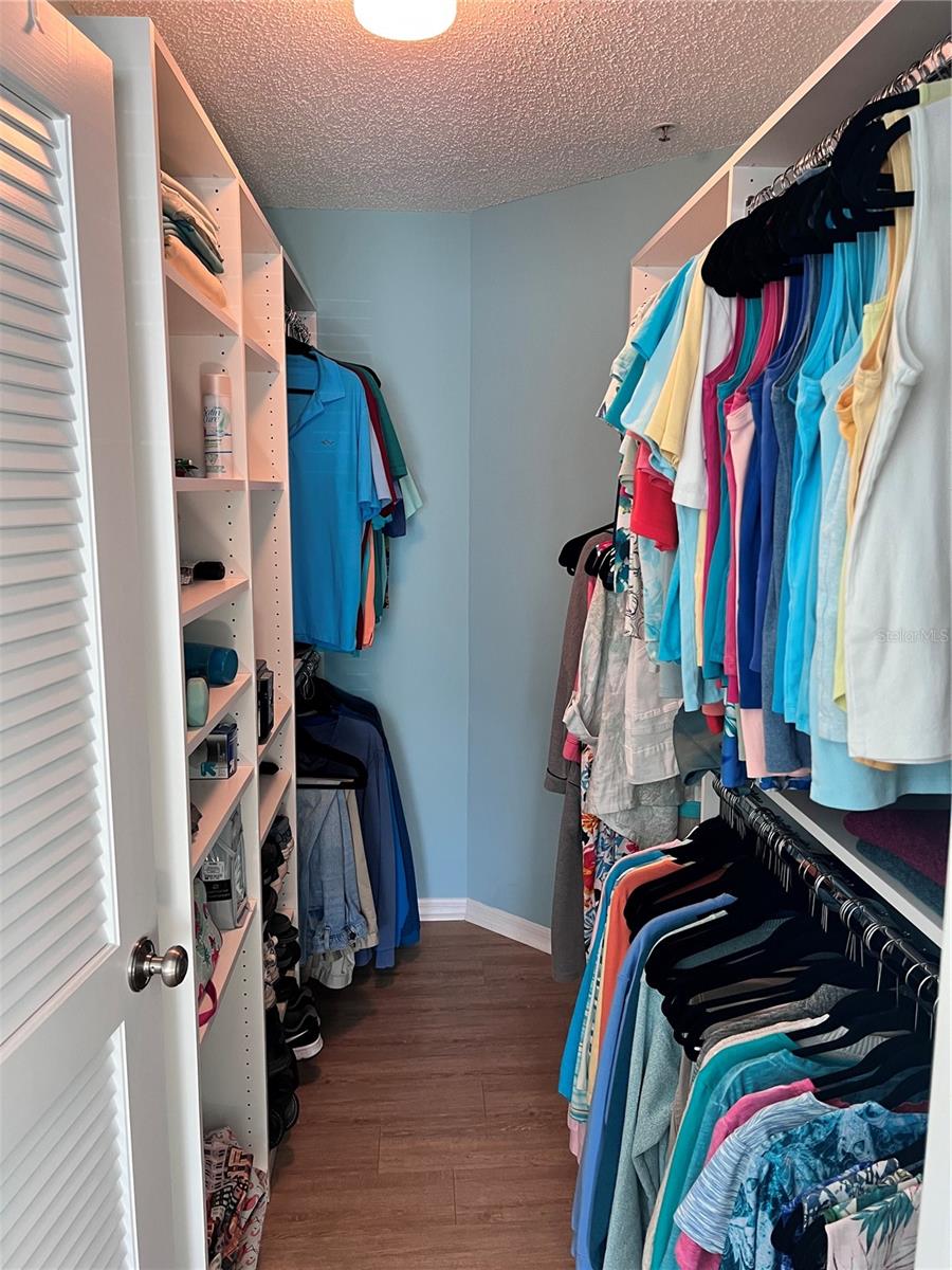 Image 22 of 44 For 4040 Crockers Lake Boulevard 1717