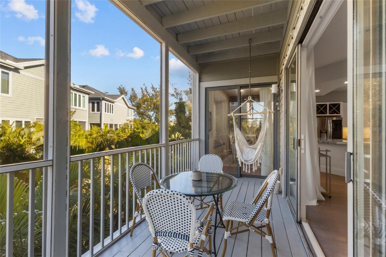 Image 19 of 53 For 515 Forest Way