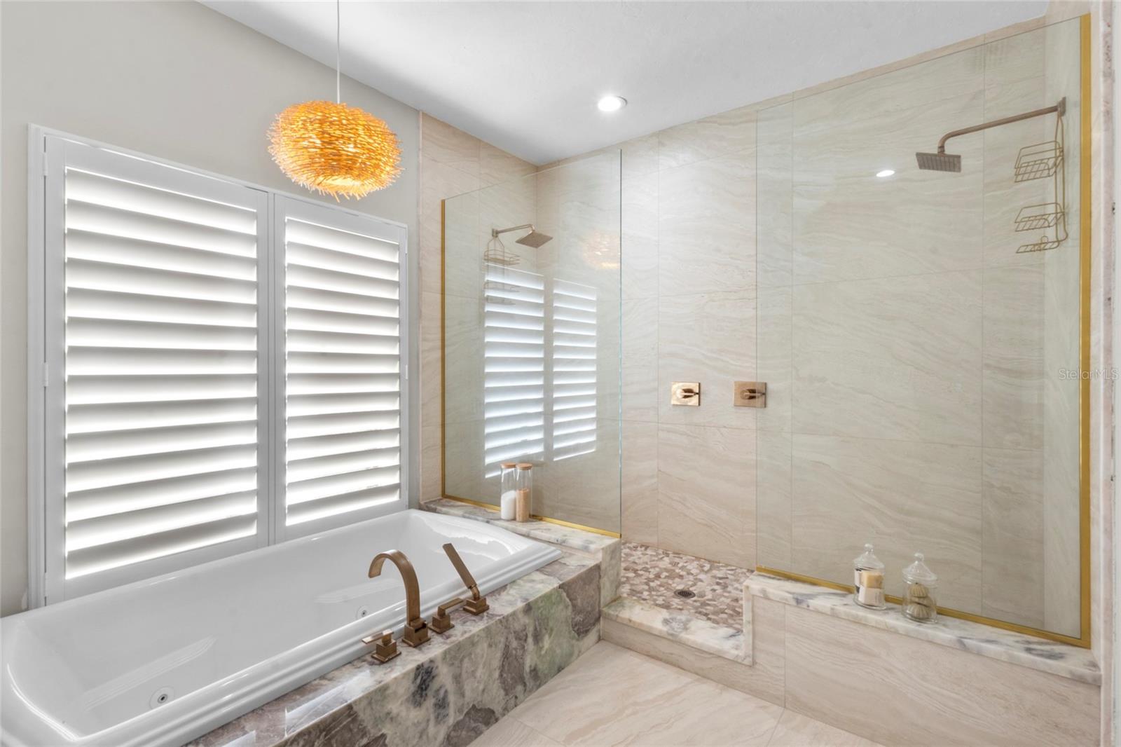 Image 24 of 53 For 515 Forest Way