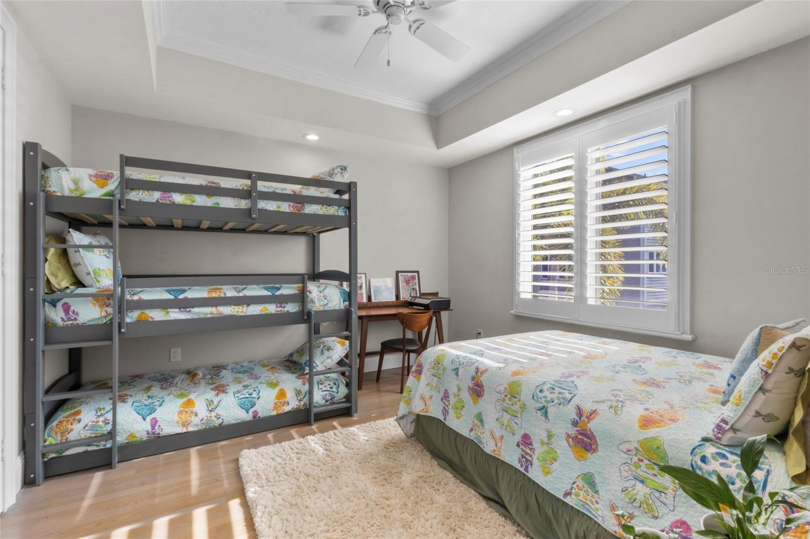 Image 28 of 53 For 515 Forest Way