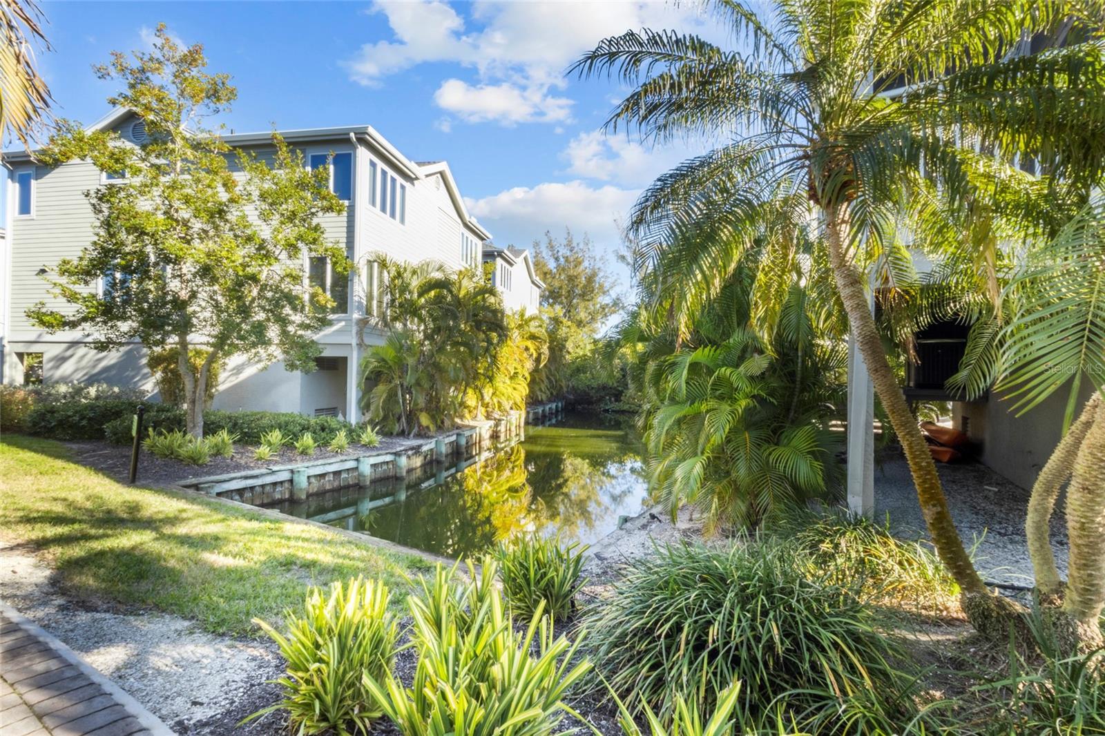 Image 40 of 53 For 515 Forest Way