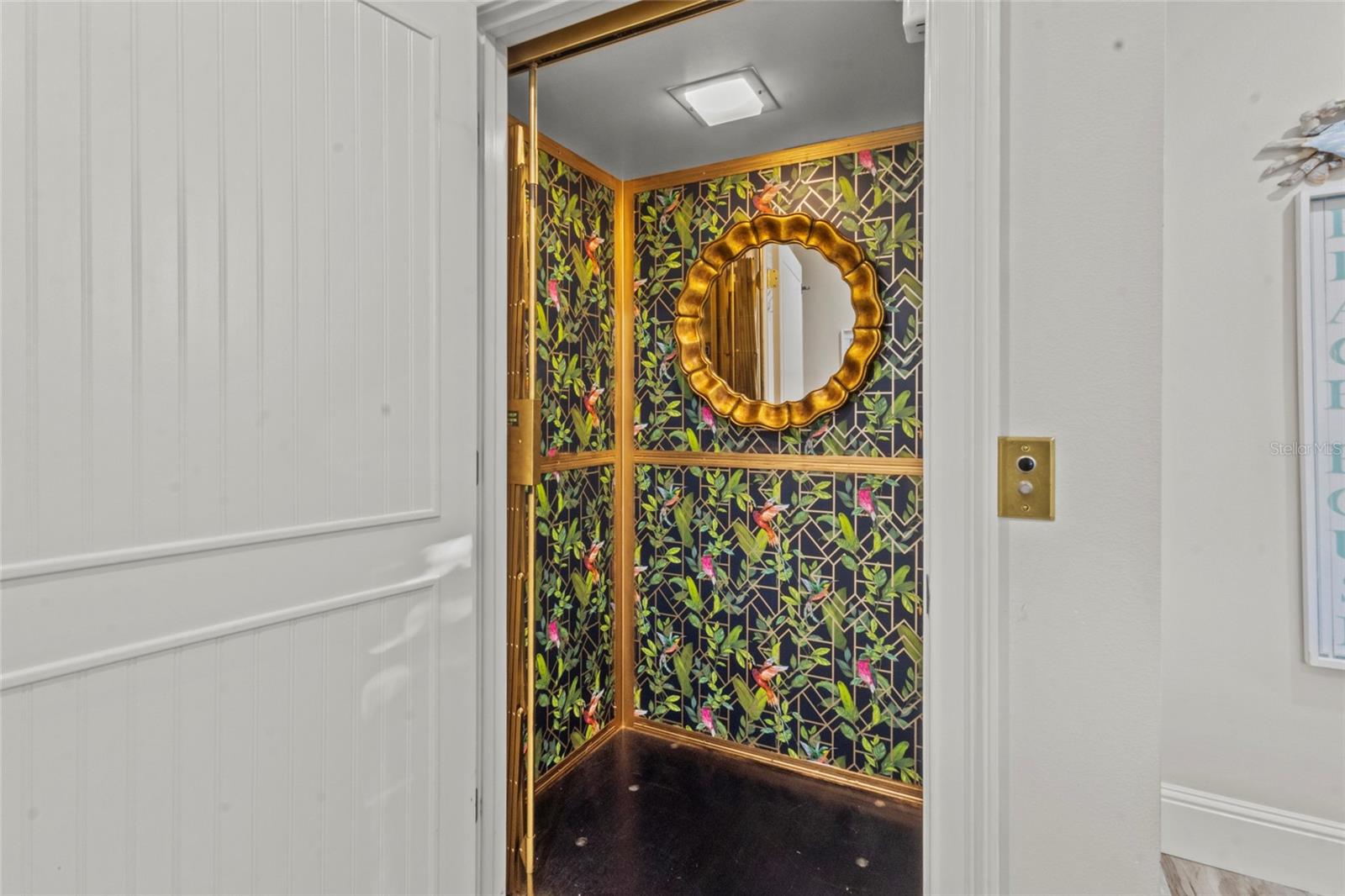 Image 5 of 53 For 515 Forest Way