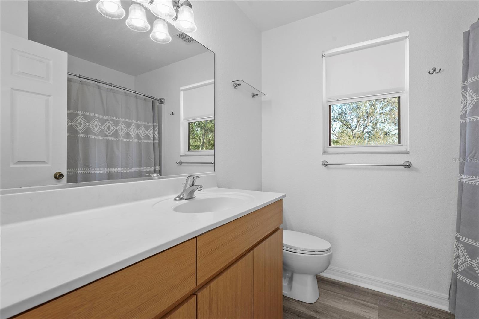 Image 14 of 43 For 23655 Jennings Road