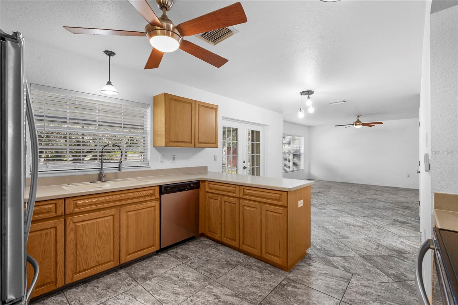 Image 31 of 43 For 23655 Jennings Road