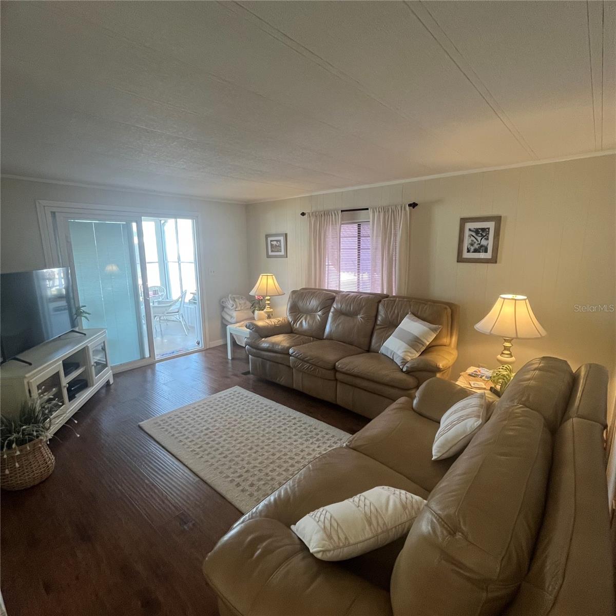 Image 16 of 29 For 808 53rd Avenue E 209