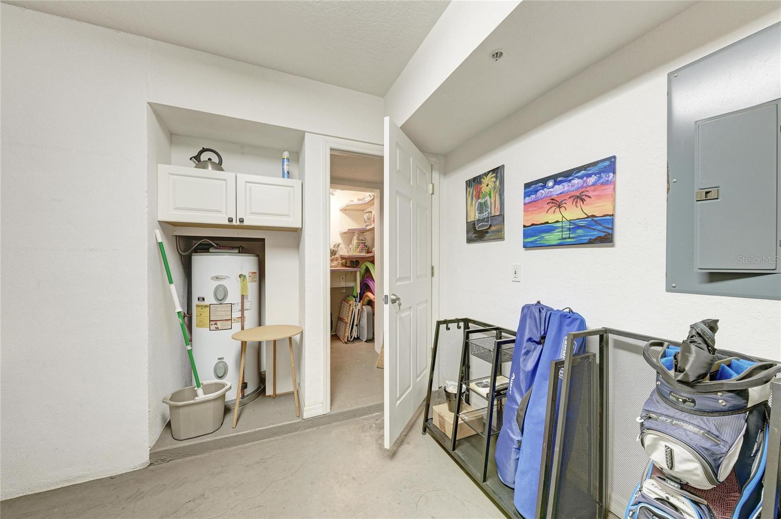 Image 42 of 75 For 6821 Fairview Terrace 6821