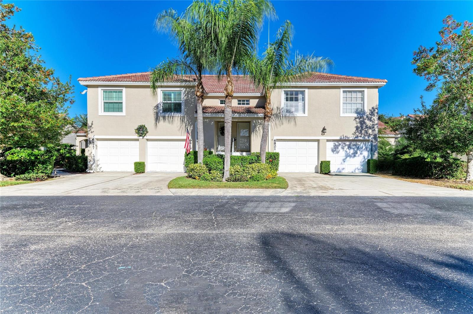 Image 46 of 75 For 6821 Fairview Terrace 6821