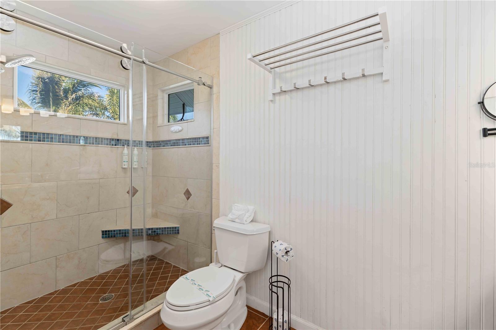 Image 19 of 42 For 8004 22nd Avenue W