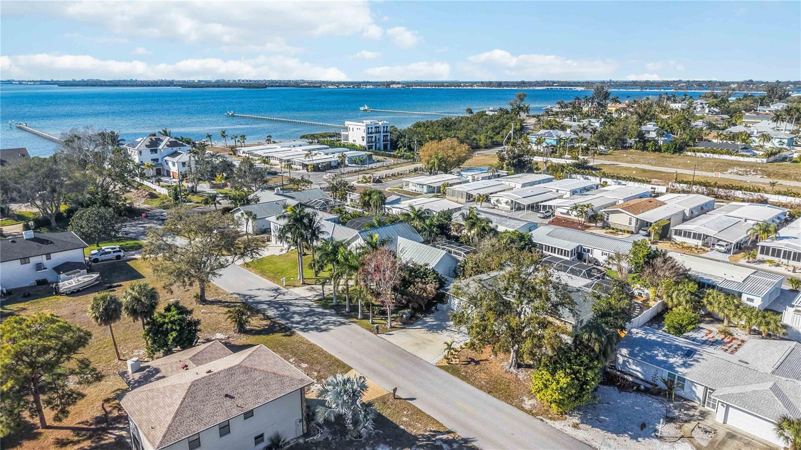 Image 36 of 42 For 8004 22nd Avenue W