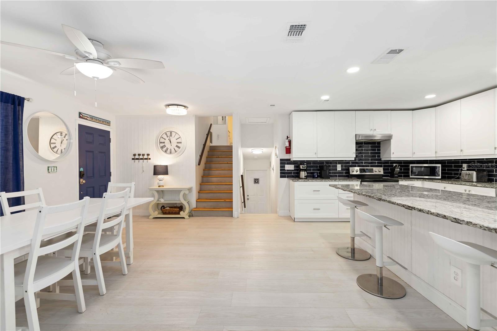 Image 8 of 42 For 8004 22nd Avenue W