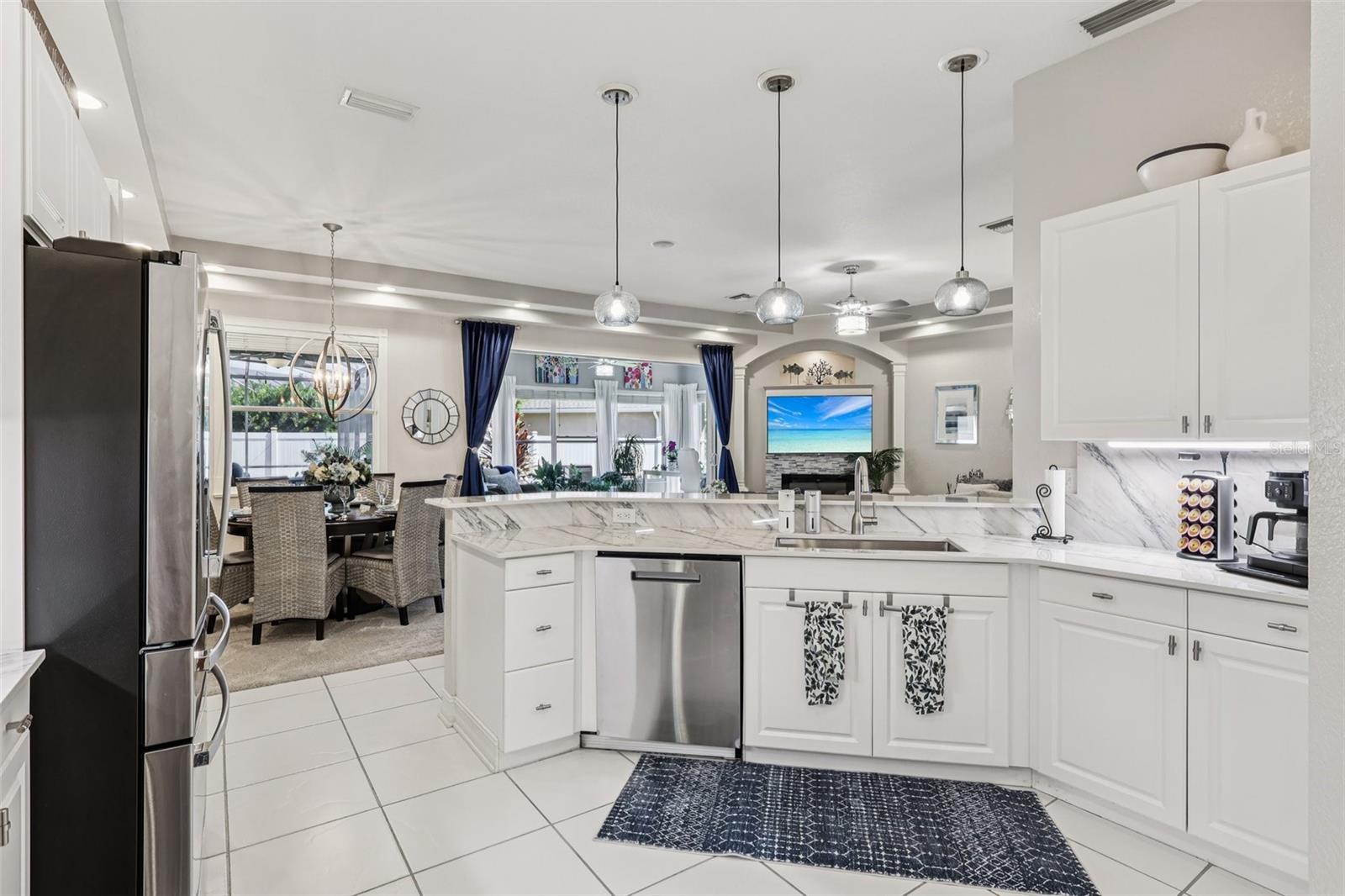 Image 15 of 59 For 1506 Auburn Oaks Boulevard