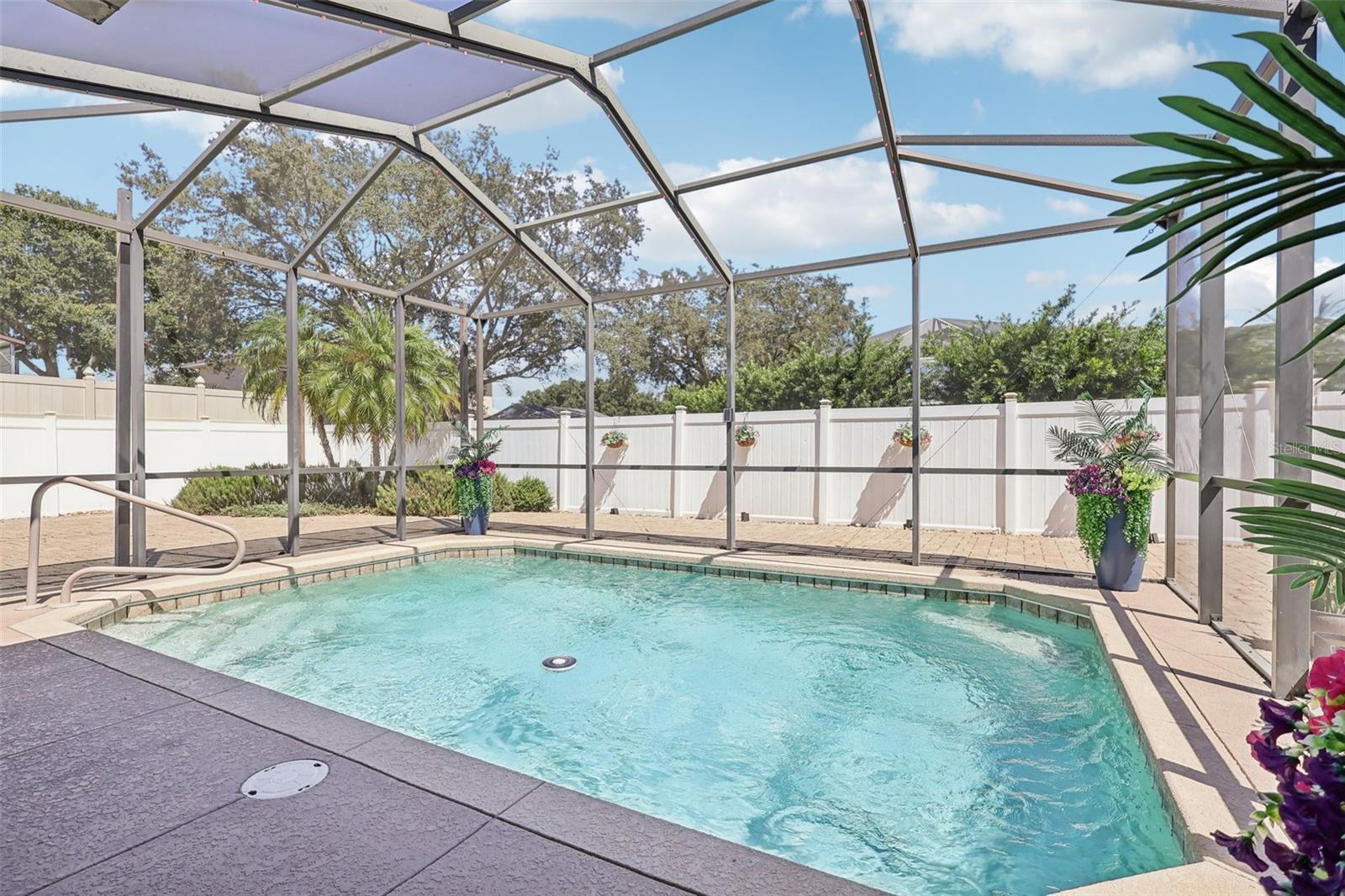 Image 33 of 59 For 1506 Auburn Oaks Boulevard