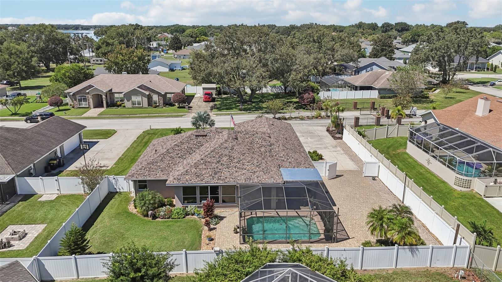 Image 36 of 59 For 1506 Auburn Oaks Boulevard