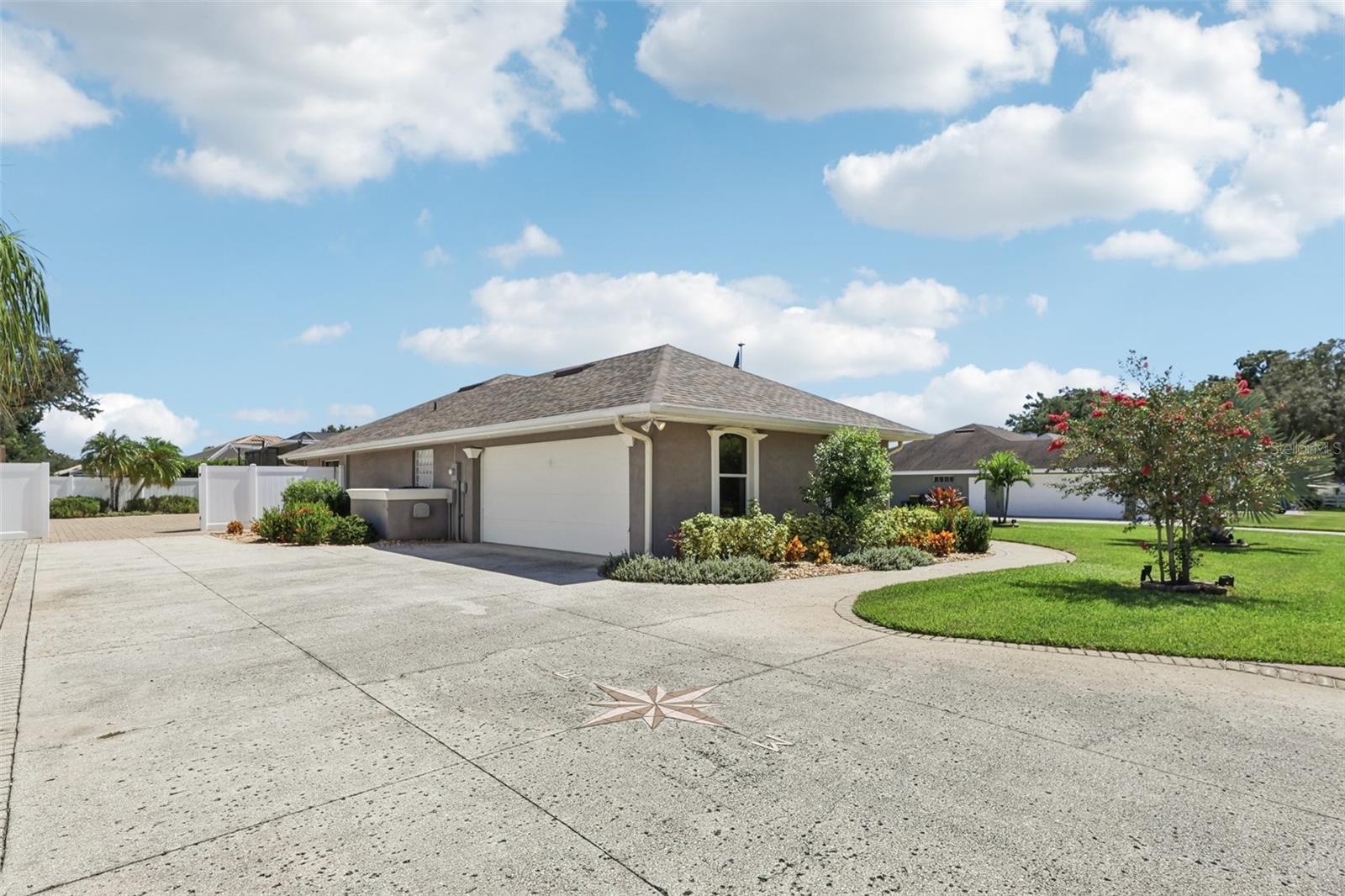 Image 41 of 59 For 1506 Auburn Oaks Boulevard