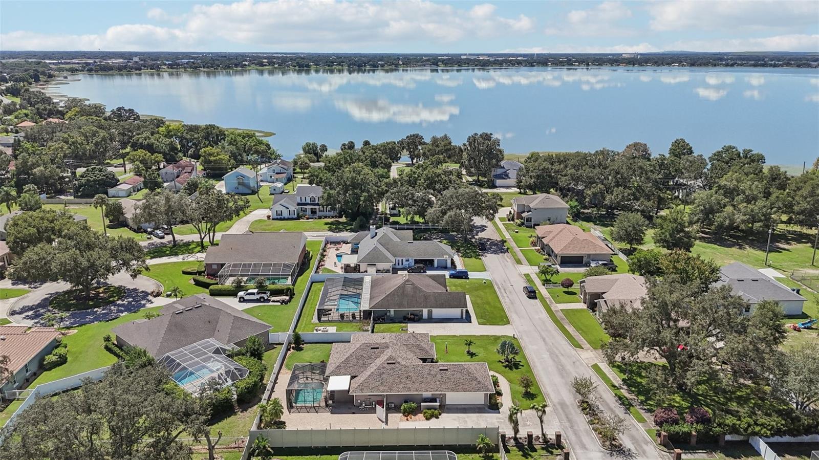 Image 53 of 59 For 1506 Auburn Oaks Boulevard