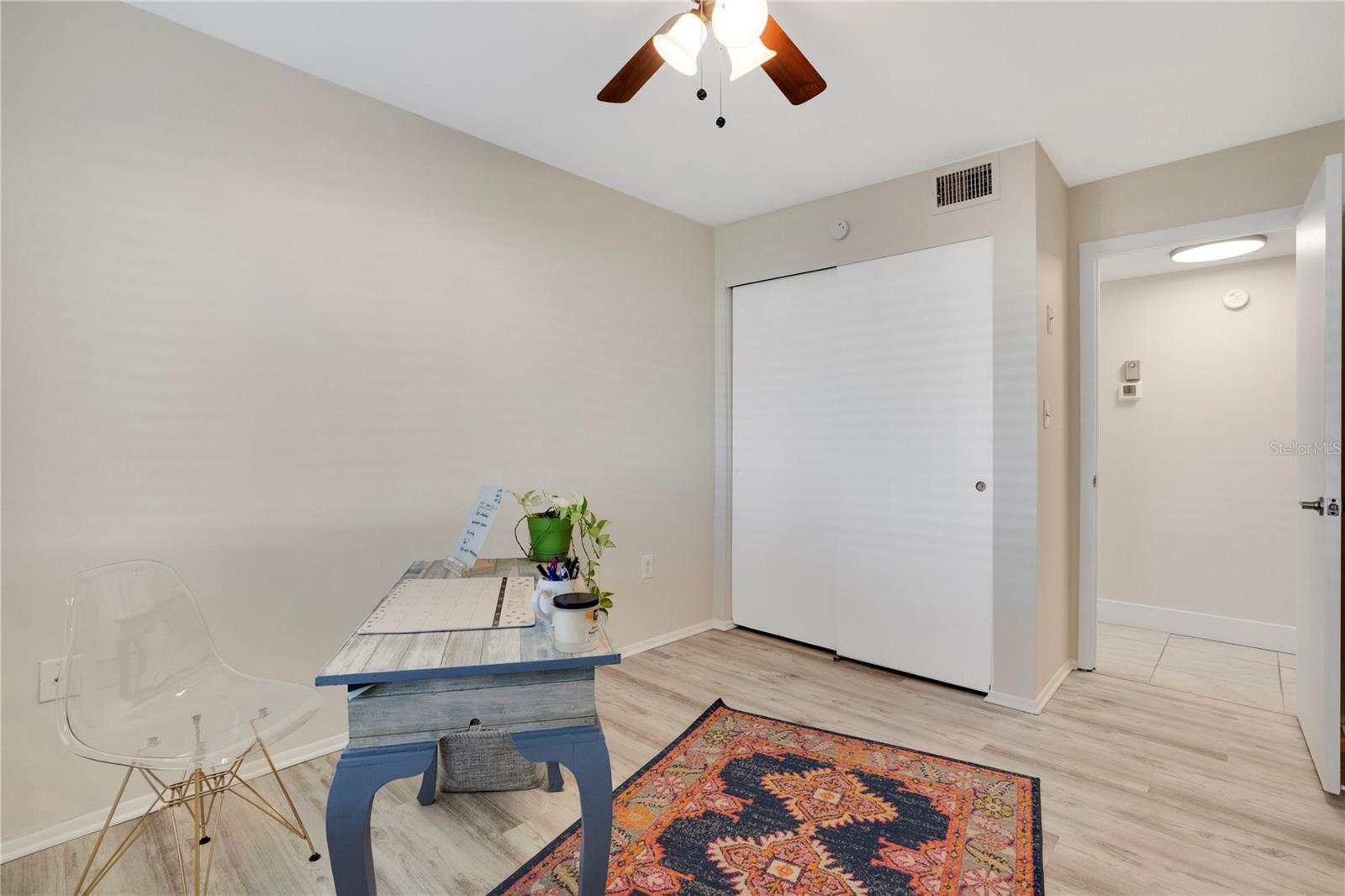 Image 20 of 34 For 2211 Sunset Drive E3