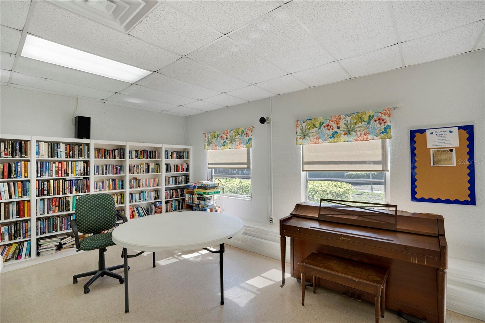 Image 29 of 34 For 2211 Sunset Drive E3