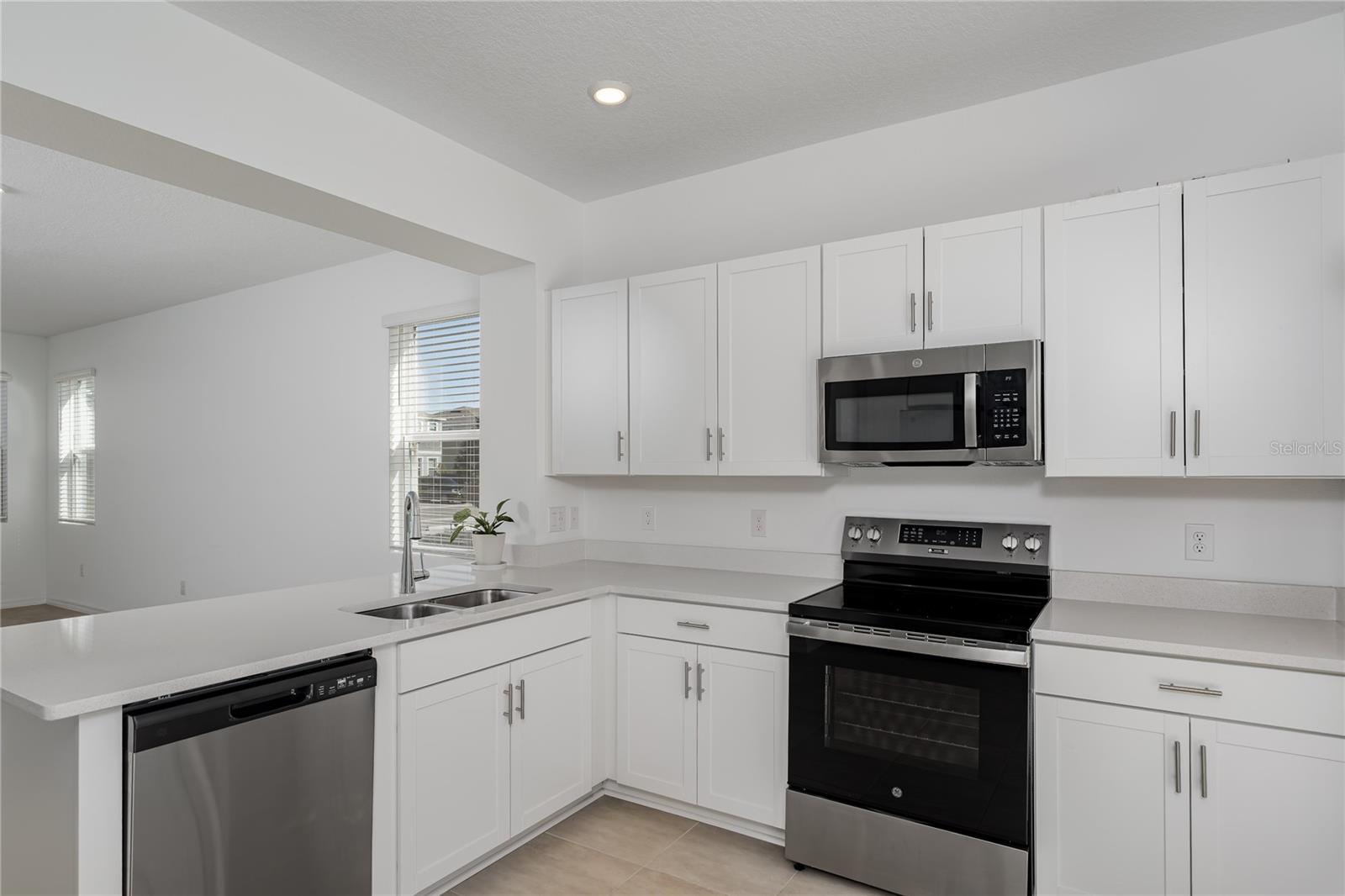 Image 4 of 31 For 6167 Whetstone Court