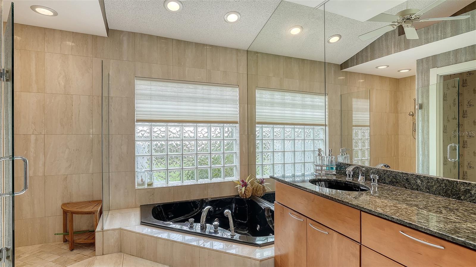 Image 20 of 35 For 8142 Misty Oaks Boulevard