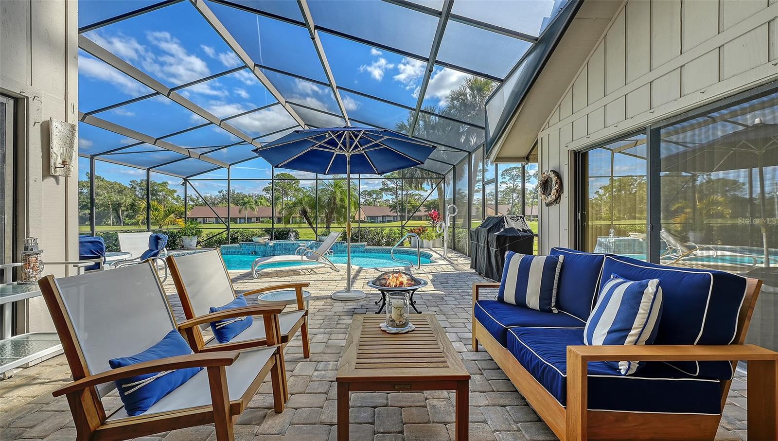 Image 27 of 35 For 8142 Misty Oaks Boulevard