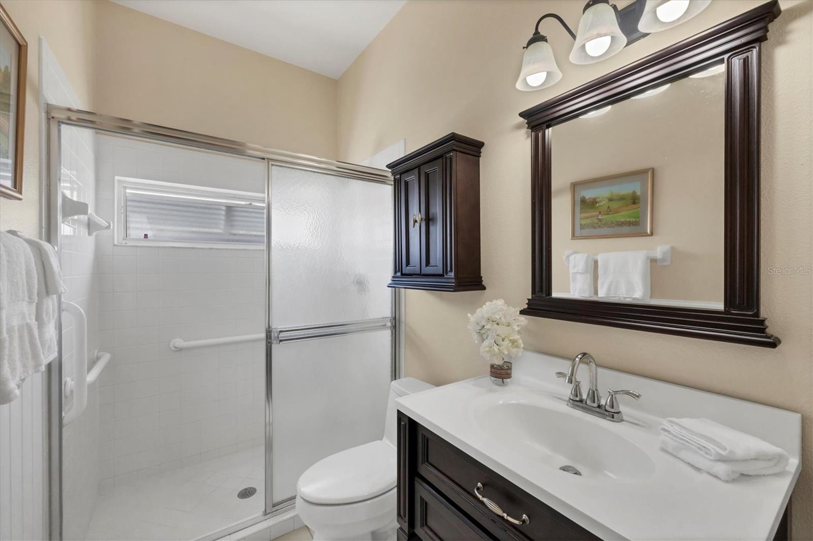 Image 29 of 39 For 4511 Del Sol Boulevard S