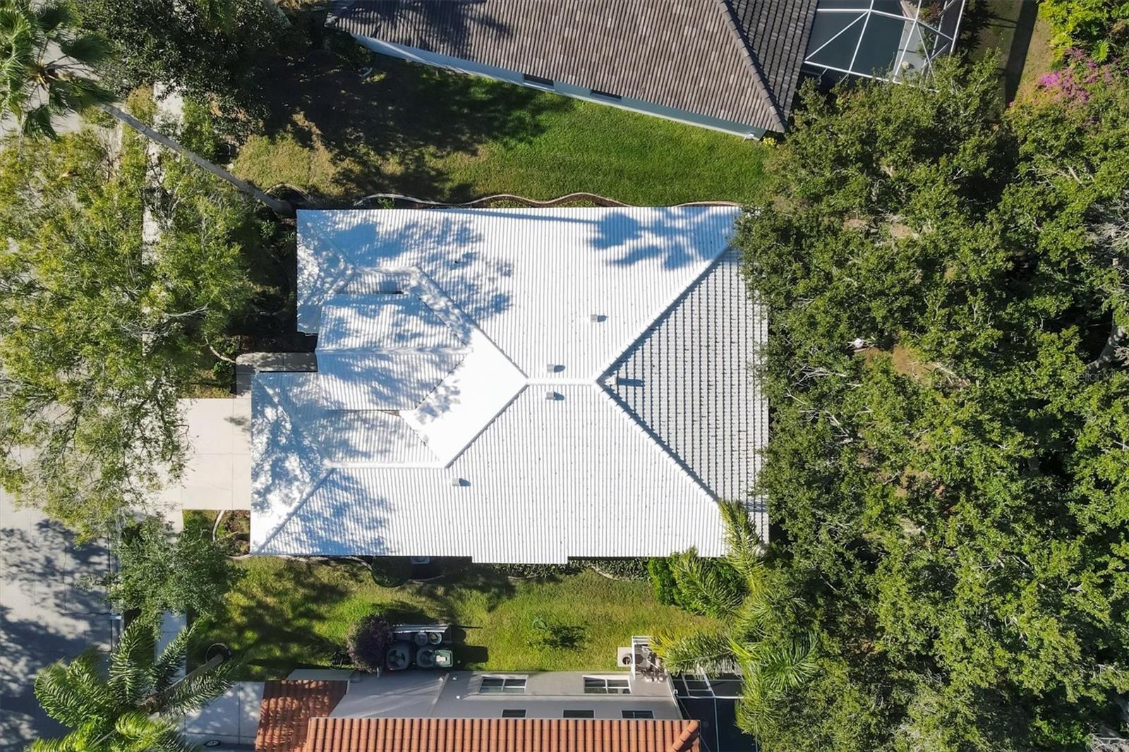 Image 37 of 39 For 4511 Del Sol Boulevard S