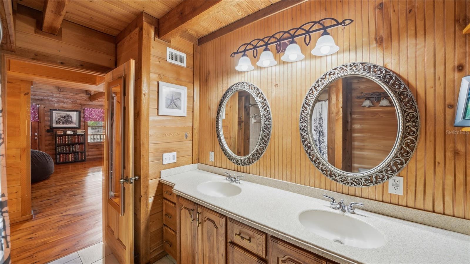 Image 20 of 58 For 2690 Myakka Road