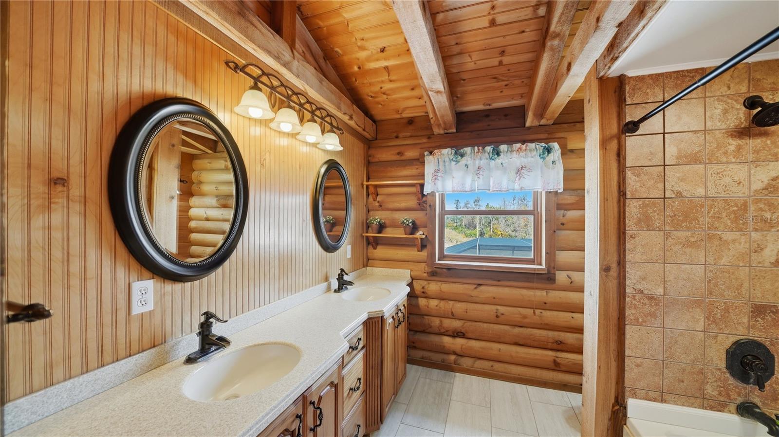 Image 25 of 58 For 2690 Myakka Road