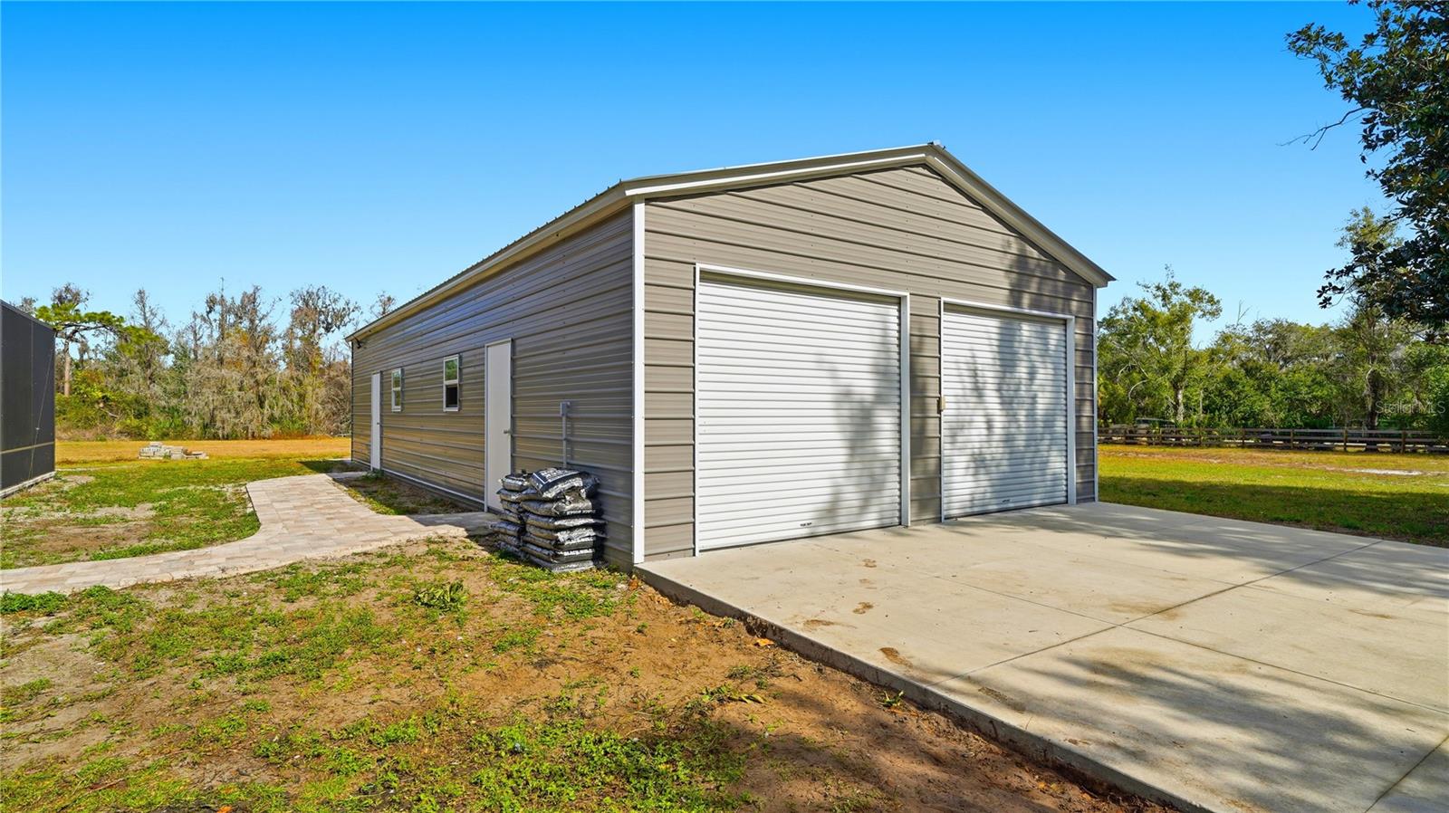 Image 49 of 58 For 2690 Myakka Road