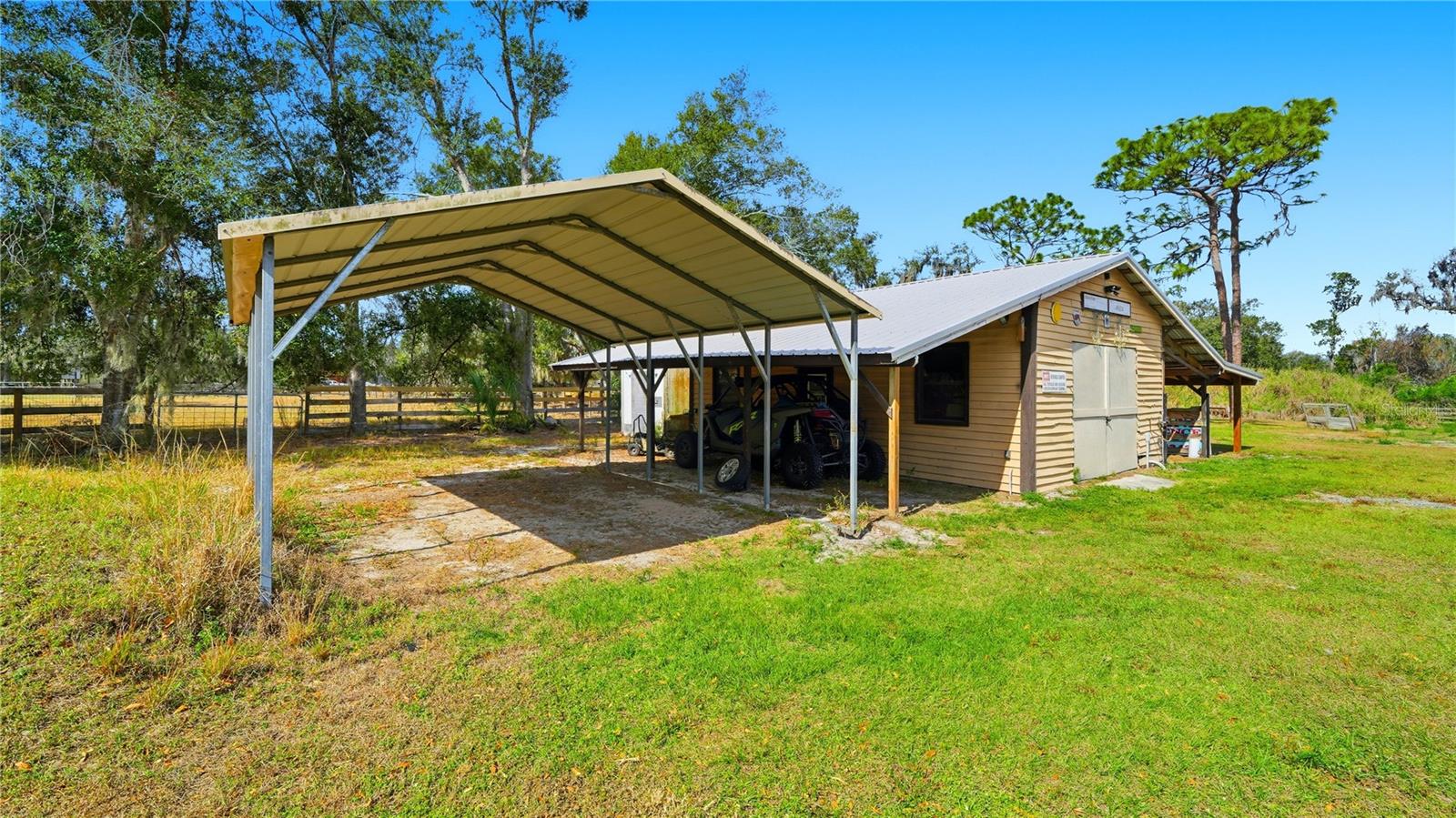 Image 50 of 58 For 2690 Myakka Road