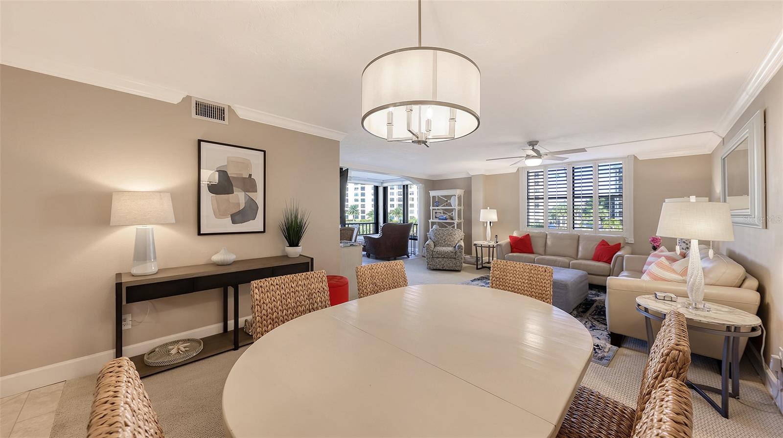 Image 10 of 35 For 5780 Midnight Pass Road 207