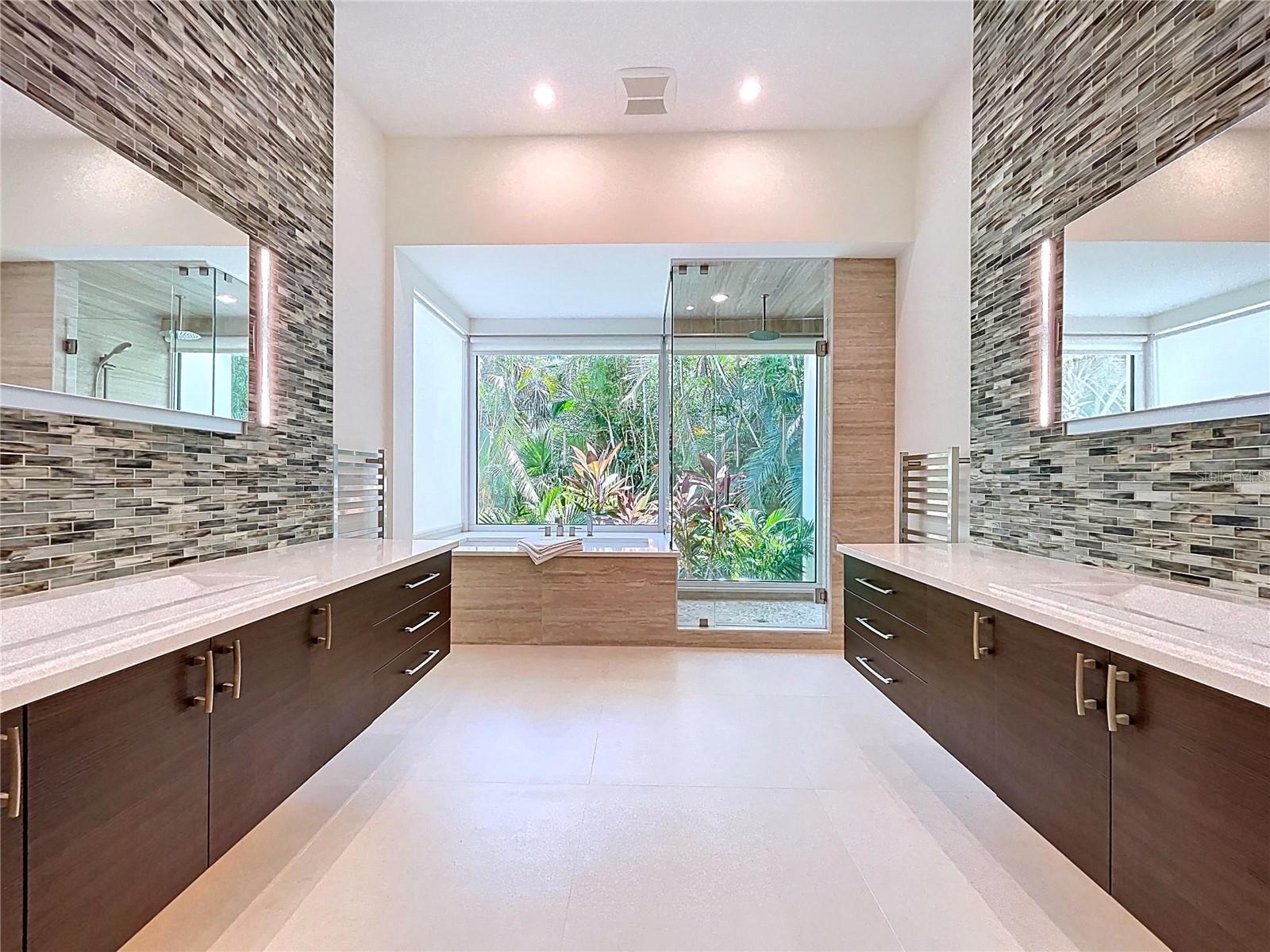 Image 46 of 90 For 1347 Harbor Drive