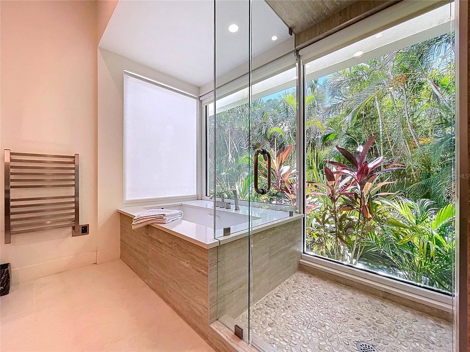 Image 48 of 90 For 1347 Harbor Drive