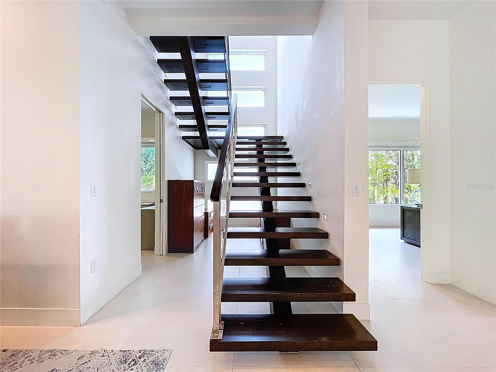 Image 53 of 90 For 1347 Harbor Drive