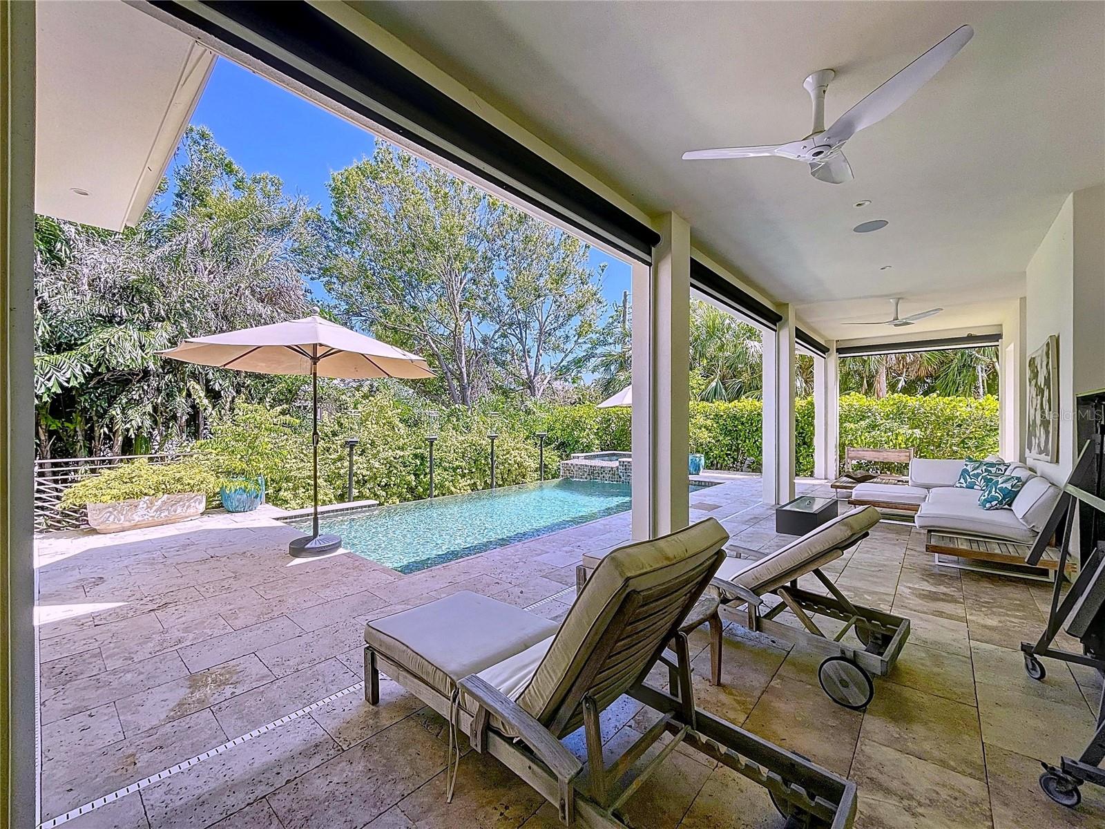 Image 71 of 90 For 1347 Harbor Drive