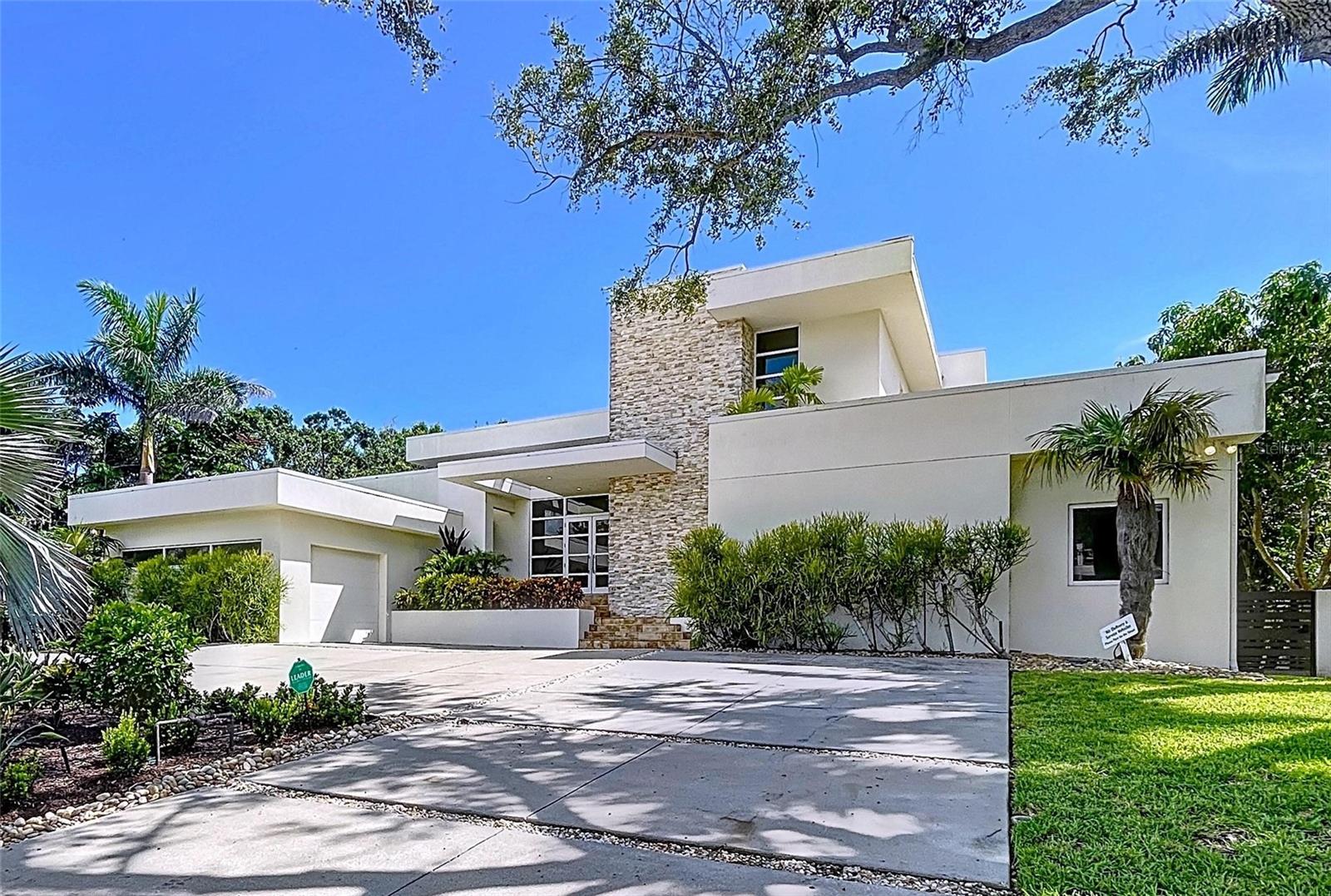 Image 86 of 90 For 1347 Harbor Drive