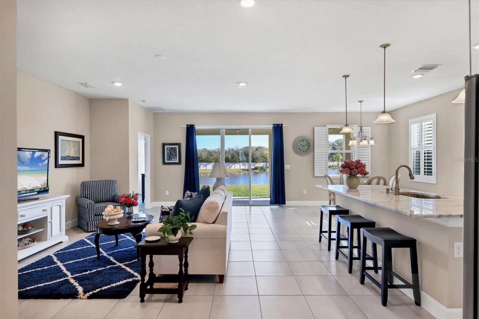 Image 12 of 55 For 15917 5th Avenue E