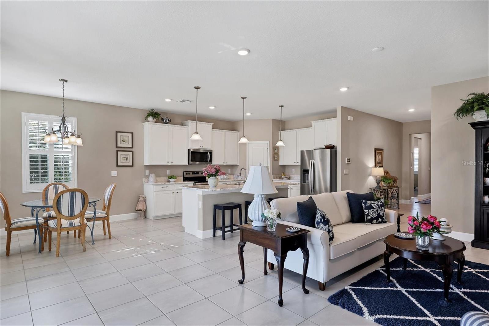 Image 15 of 55 For 15917 5th Avenue E