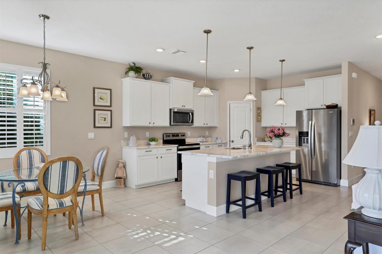 Image 18 of 55 For 15917 5th Avenue E