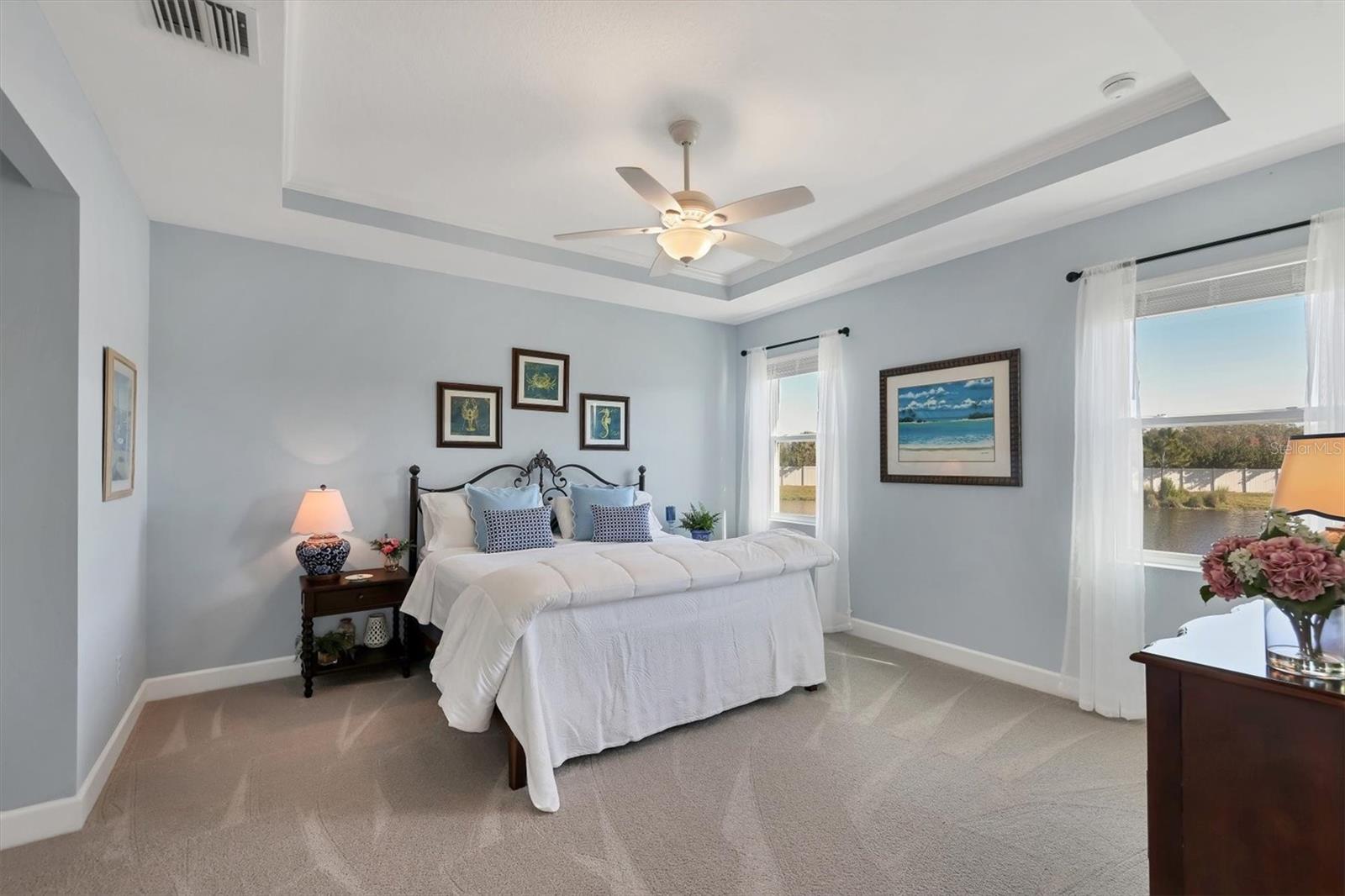 Image 24 of 55 For 15917 5th Avenue E