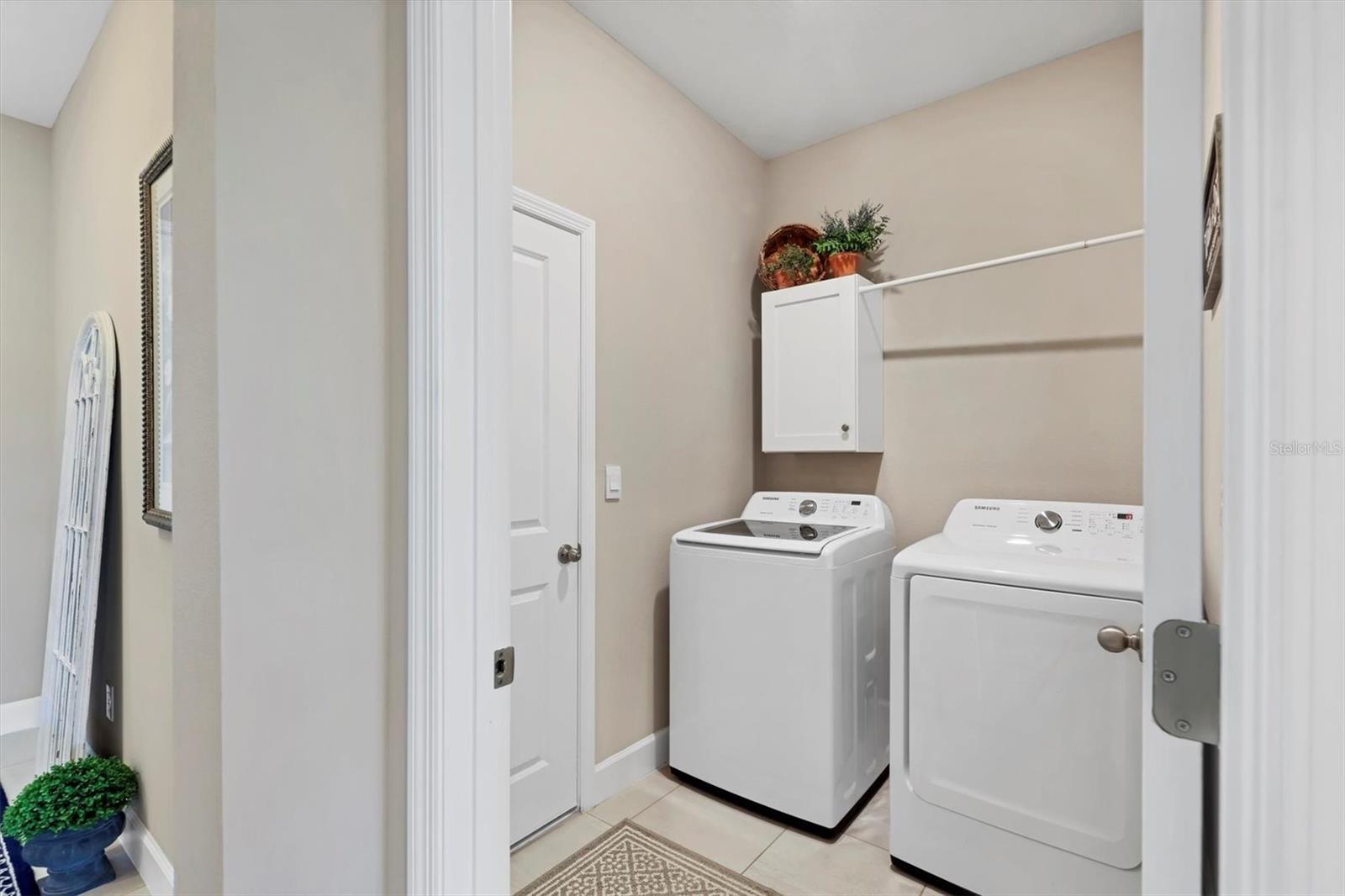 Image 32 of 55 For 15917 5th Avenue E