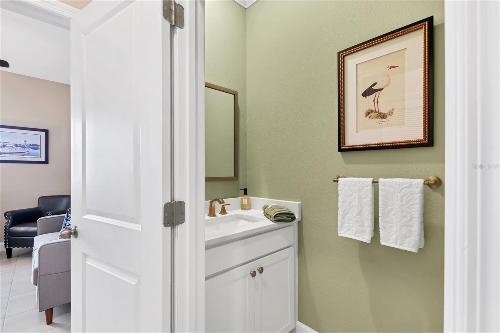 Image 34 of 55 For 15917 5th Avenue E