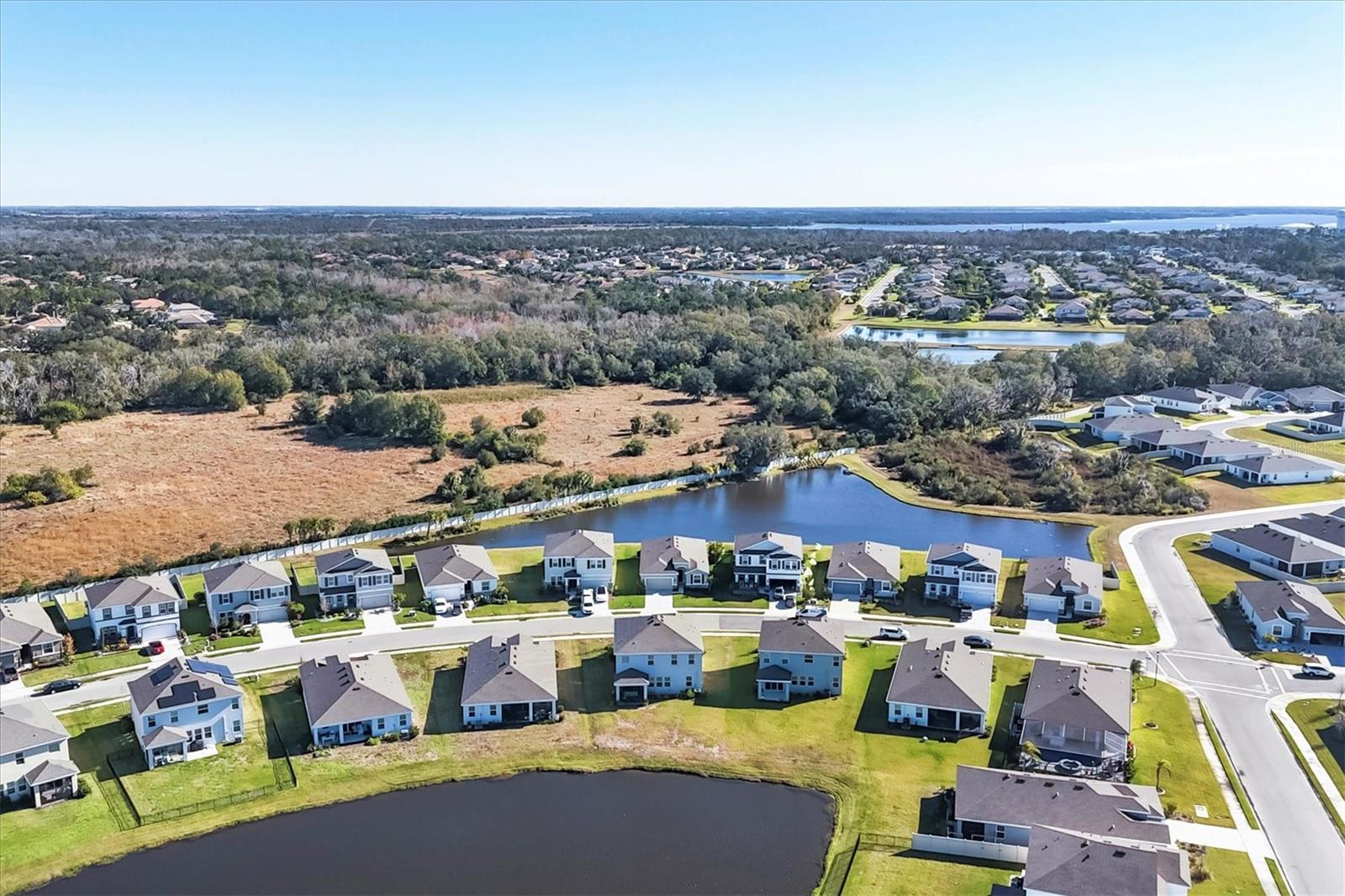 Image 36 of 55 For 15917 5th Avenue E